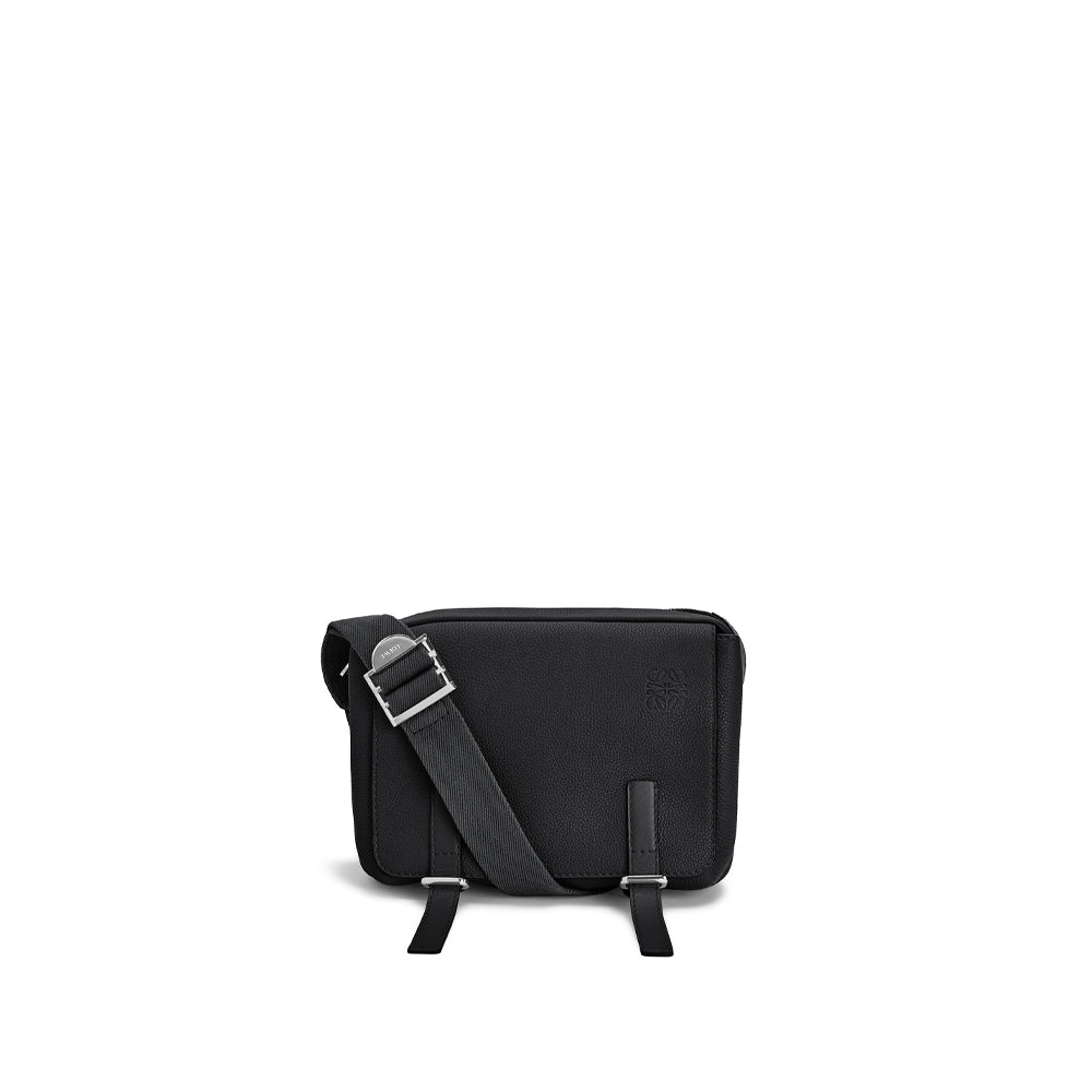 Loewe XS Military messenger bag in soft grained calfskin（Black)