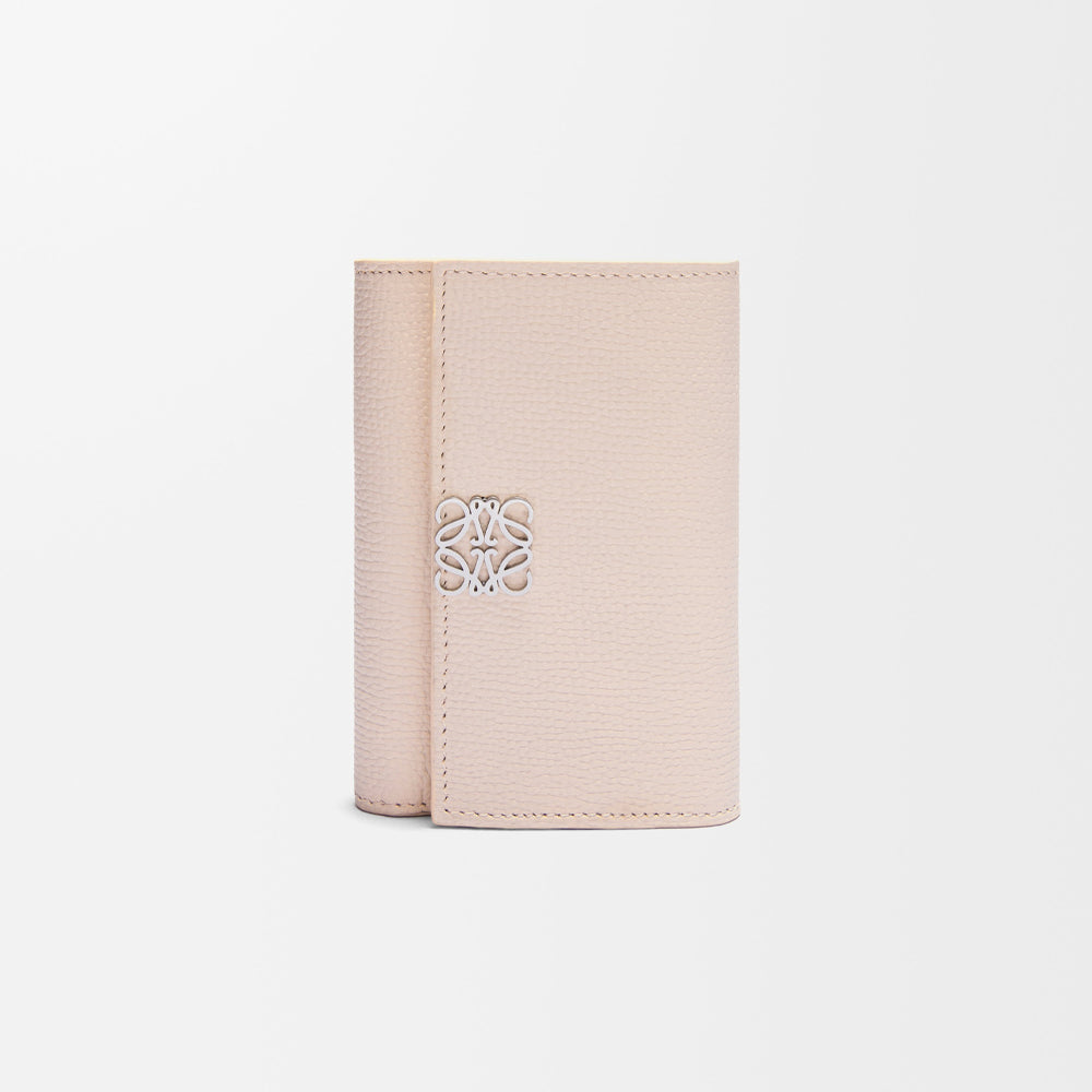 Loewe Anagram small vertical wallet in pebble grained calfskin (Talc)