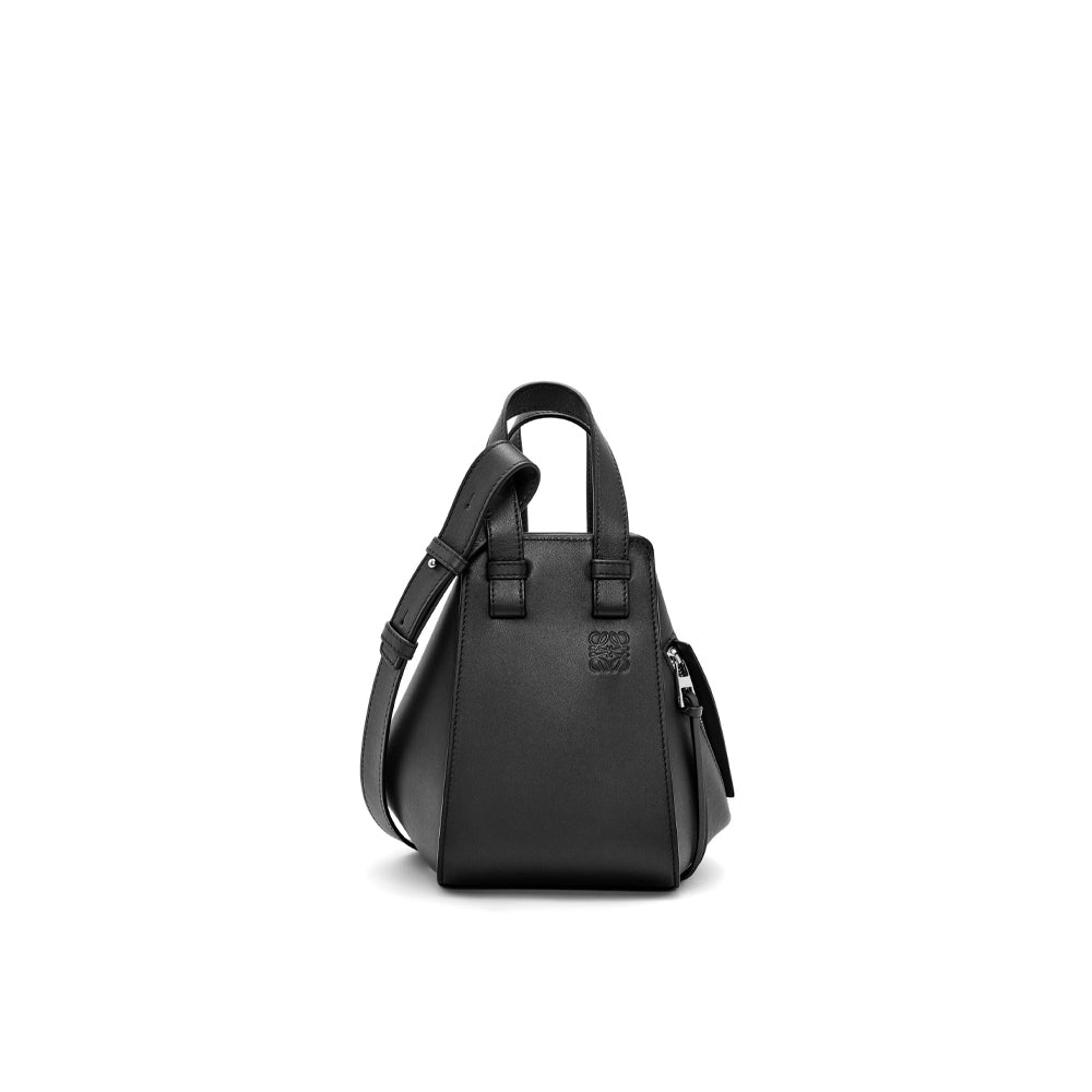 Loewe Compact Hammock bag in classic calfskin (Black)