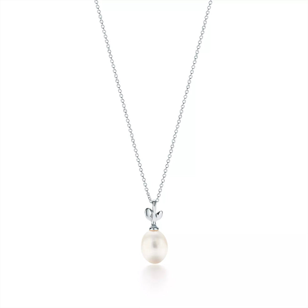 Tiffany & Co. Paloma Picasso® Olive Leaf Pearl Pendant