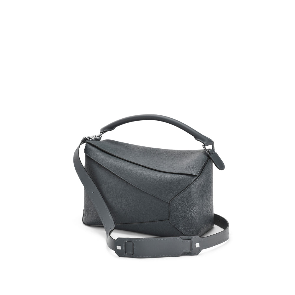 Loewe Large Puzzle bag in grained calfskin (Anthracite)