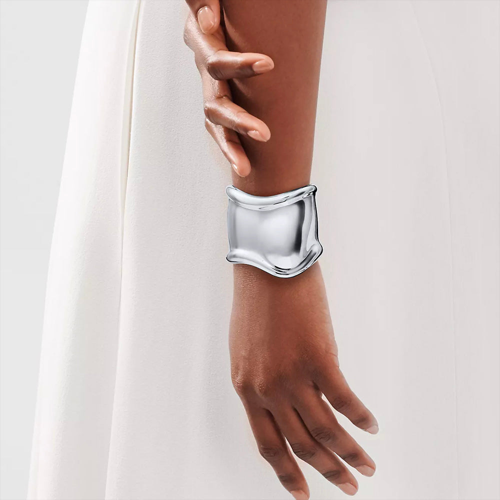 Tiffany & Co. Elsa Peretti® Medium Bone Cuff in Silver