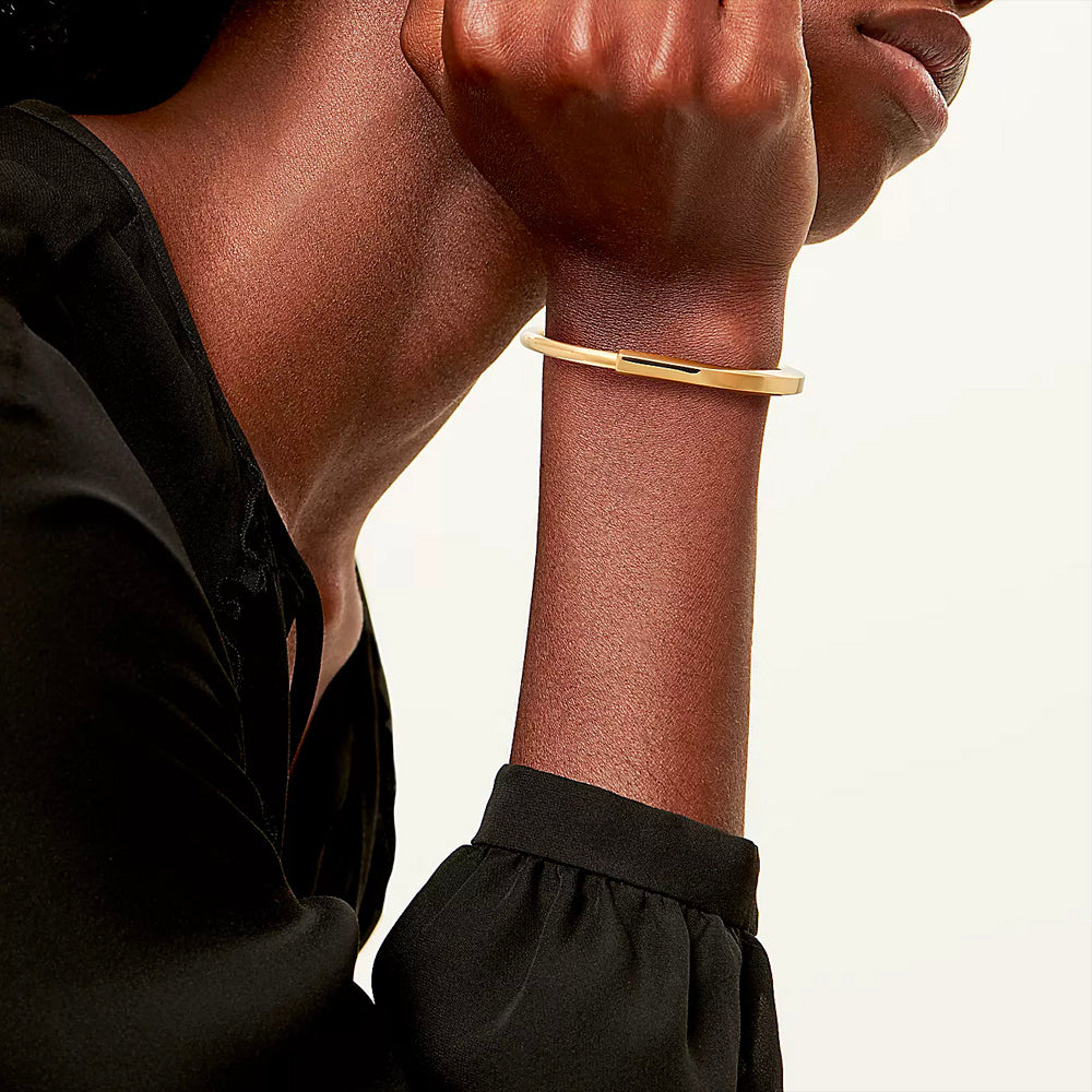 Tiffany & Co. Tiffany Lock Bangle in Yellow Gold