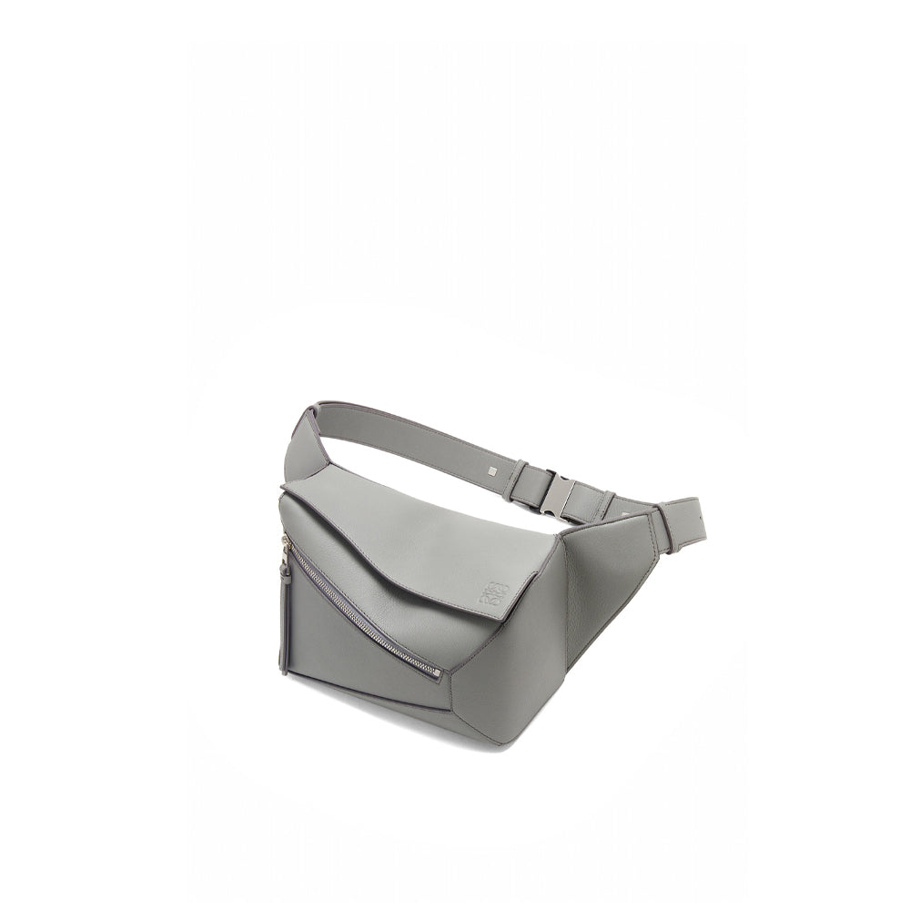 Loewe Small Puzzle Bumbag in classic calfskin (Asphalt Grey)