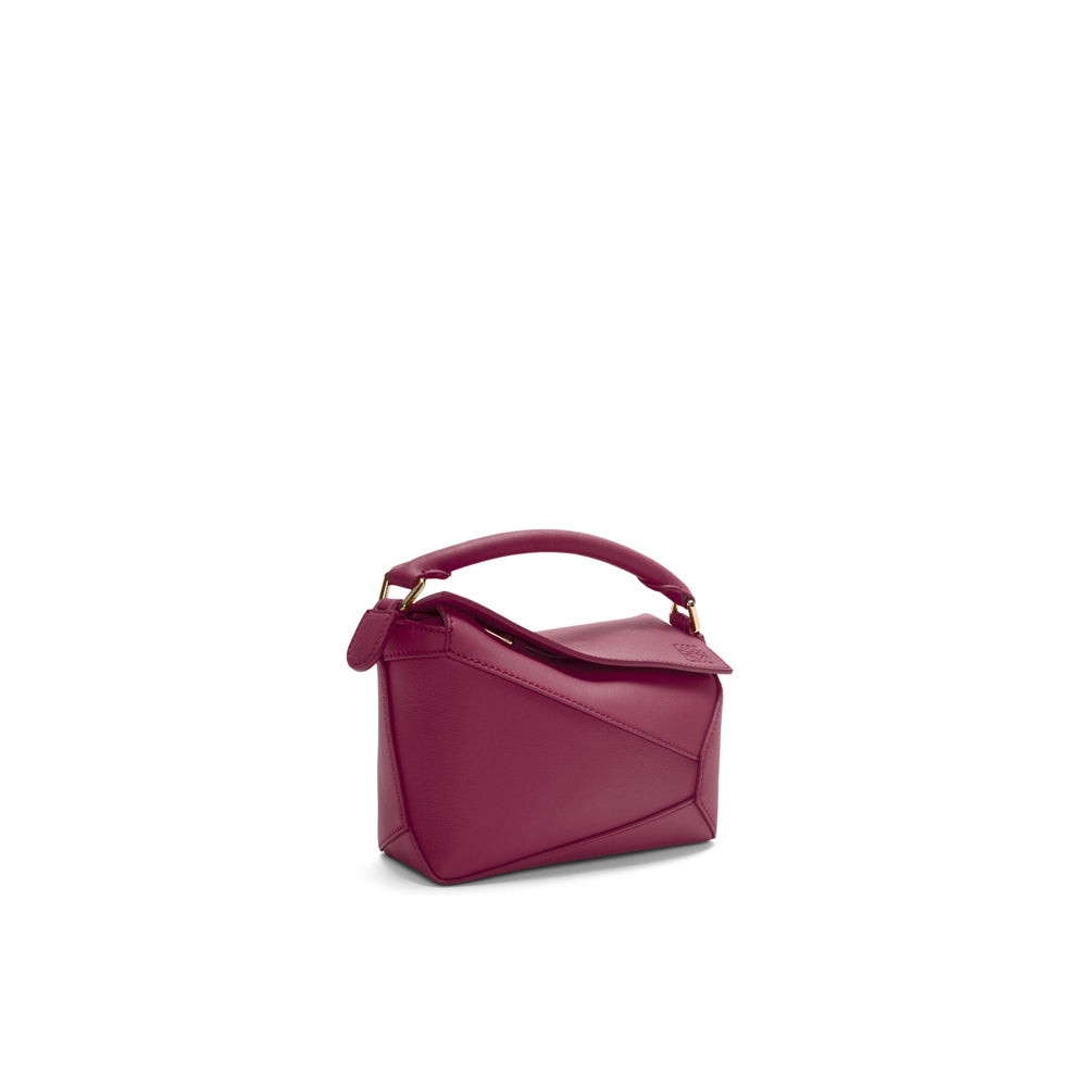 Loewe Mini Puzzle bag in classic calfskin (Crimson)