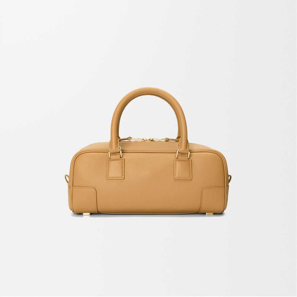 Loewe Amazona 23 Cropped bag in nappa calfskin (Warm Desert)