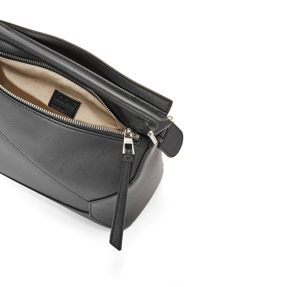 Loewe Small Puzzle bag in classic calfskin (Black)